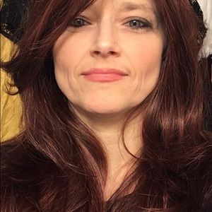 Meet your Posher, Anita